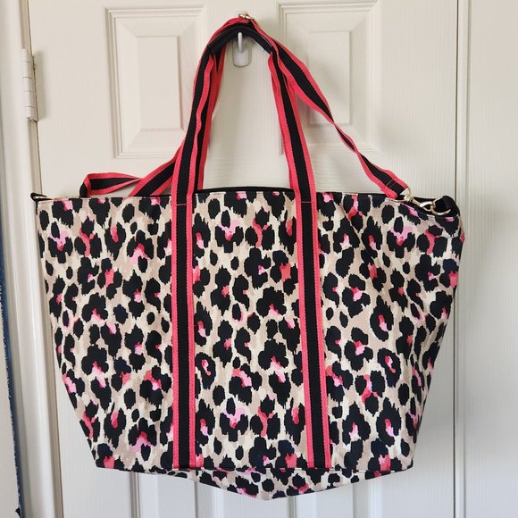 Victoria's Secret Large Pink Leopard Tote Bag - Picture 2 of 6